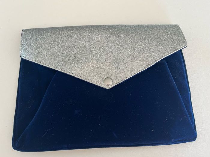 Pochette soirée bleu marine et paillettes Ipad tablette etc… - photo numéro 1
