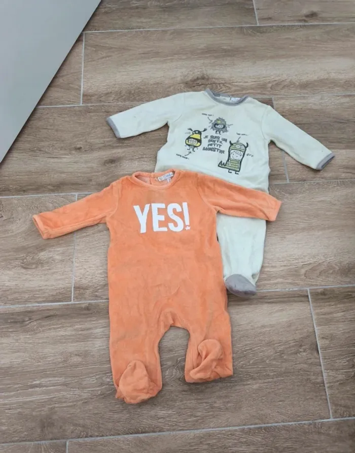 Lot de 2 pyjamas velours