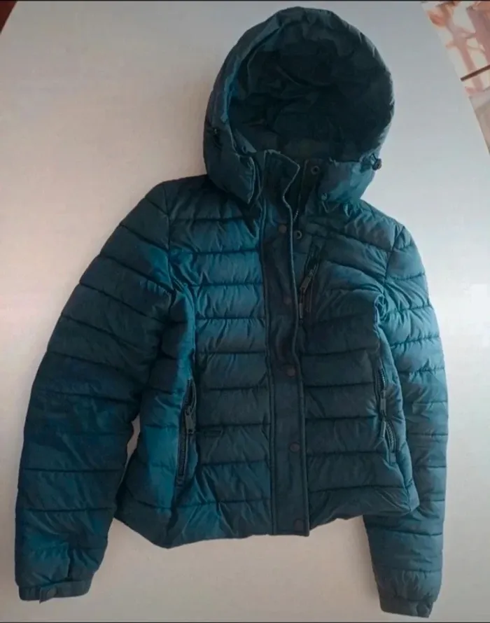 Doudoune femme Superdry taille S - photo numéro 2