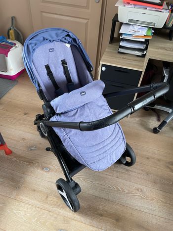 Poussette 3 en 1 marque chicco