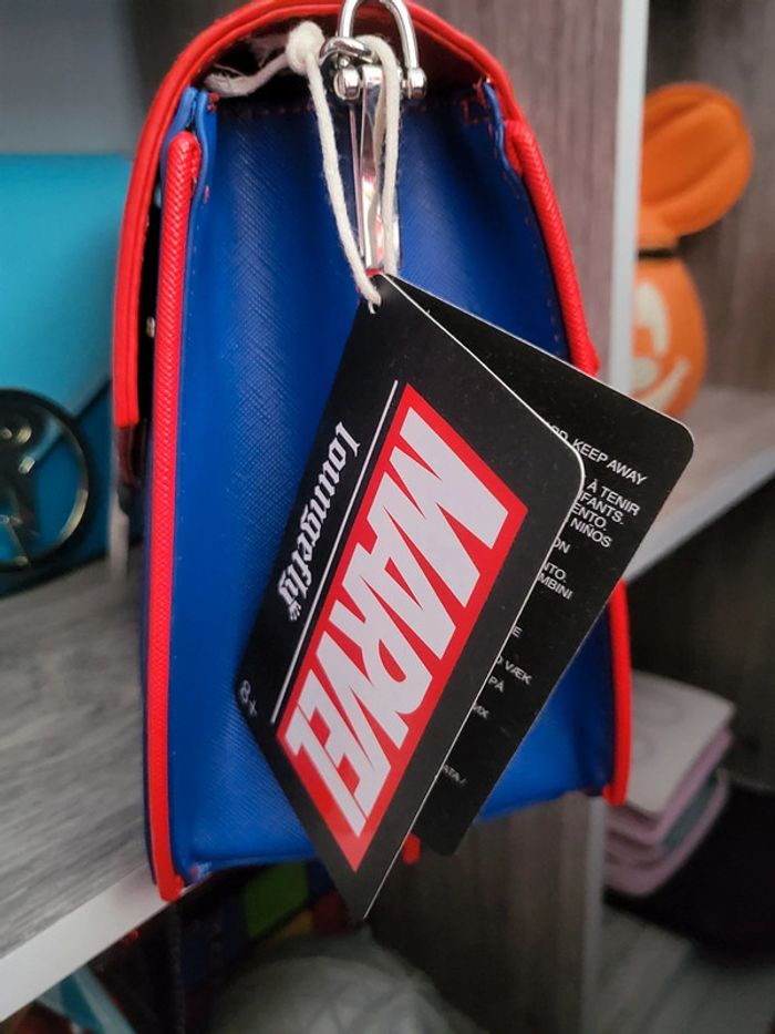 Sac à main Marvel Spiderman loungefly - photo numéro 3