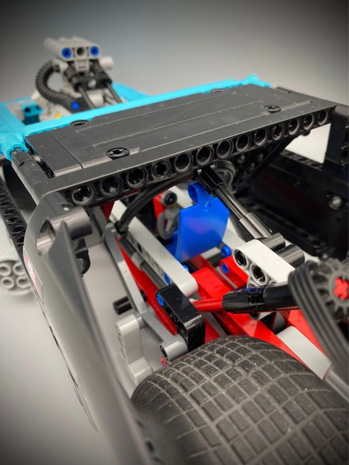 LEGO Technic 42050 - Le Véhicule Drasgter - Complet avec Notice et Moteur - photo numéro 7