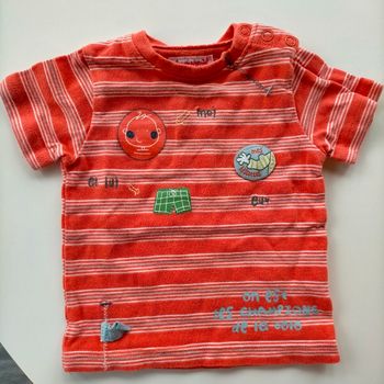 T-shirt manche courte 3 mois.