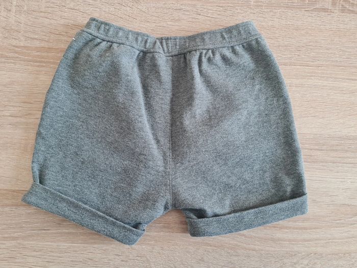 Short gris 24M - photo numéro 2