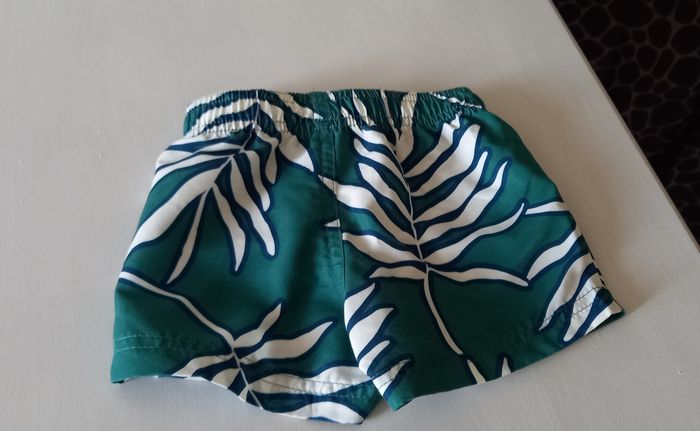Short de bain vert Kiabi 12 mois - photo numéro 4