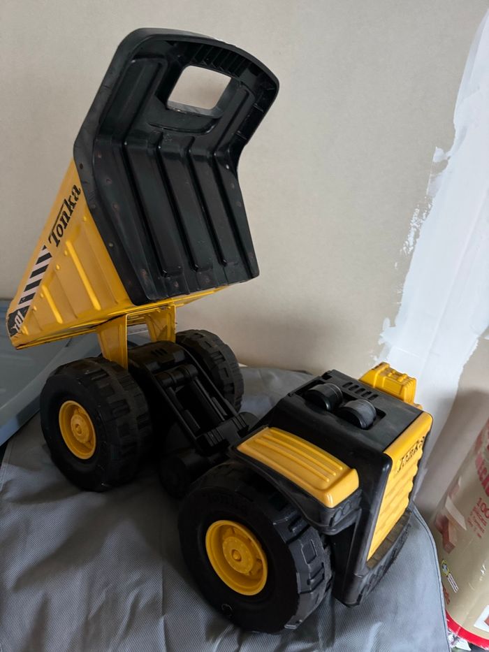 Camion benne / tombereau - photo numéro 2