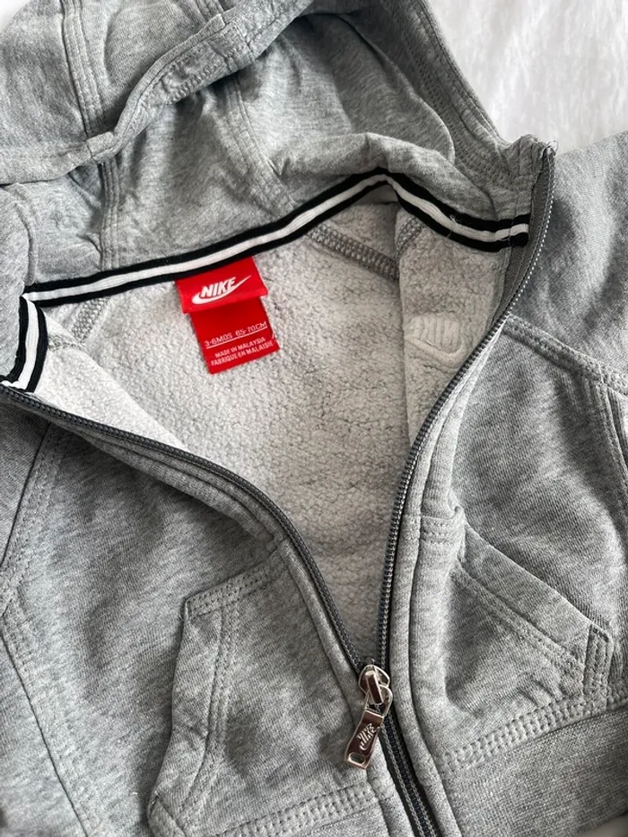 Ensemble Nike 3-6 mois - photo numéro 4