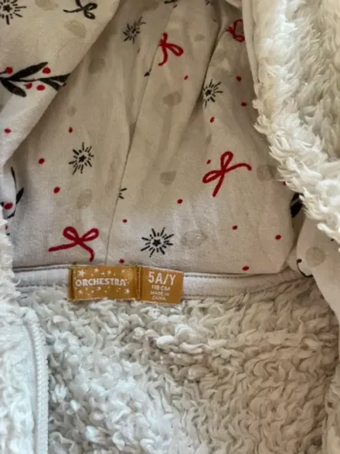 Sur pyjama -  5 ans - photo numéro 3