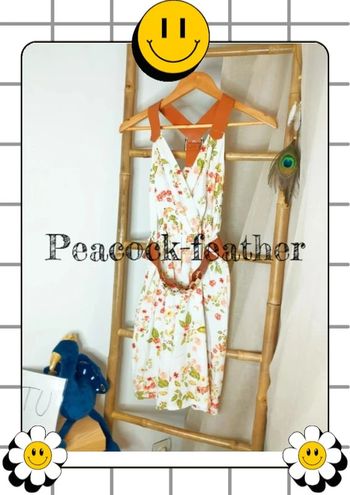 Robe blanche fleurie neuve TU