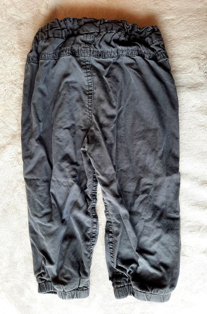 Pantalon Kiabi 18 mois - photo numéro 2