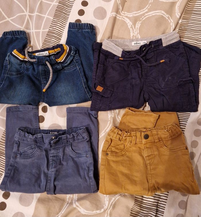 Lot de 4 pantalons garçon 24 mois - photo numéro 2
