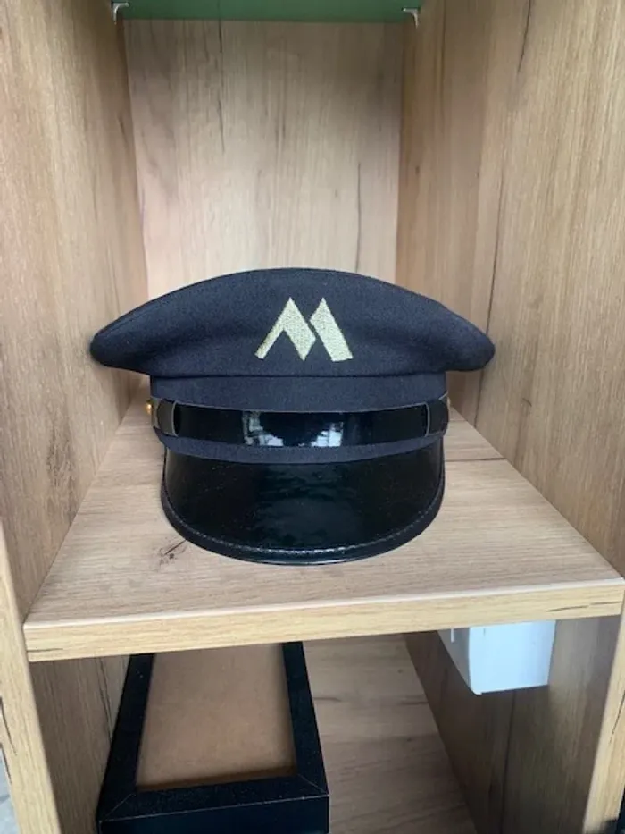casquette mounir style pilote commandant