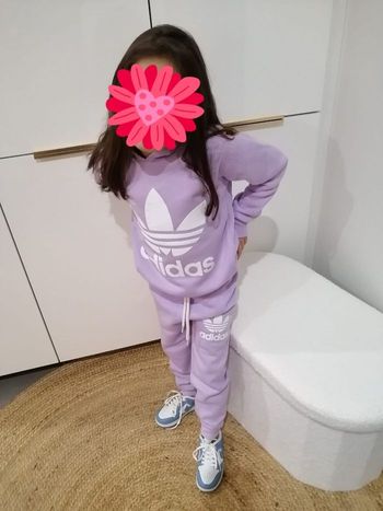 Magnifique Survêtements hiver fille neuf