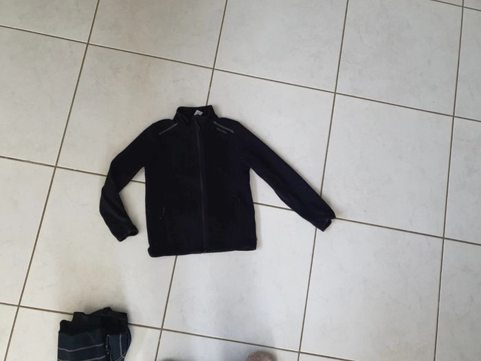 Gilet zippé polaire quechua 6/8 ans CH2