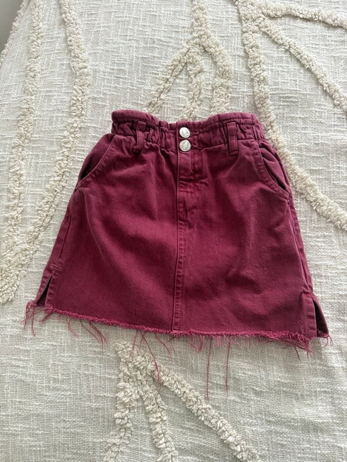 Jupe en jean bordeaux 6 ans Zara