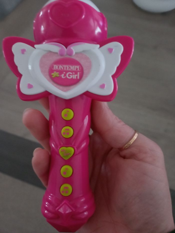 Micro 🎤 musique 🎶 - photo numéro 3