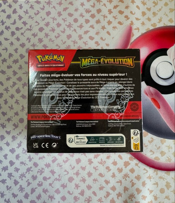 Pokémon Display Méga Évolution *Défaut de scellé* - photo numéro 2