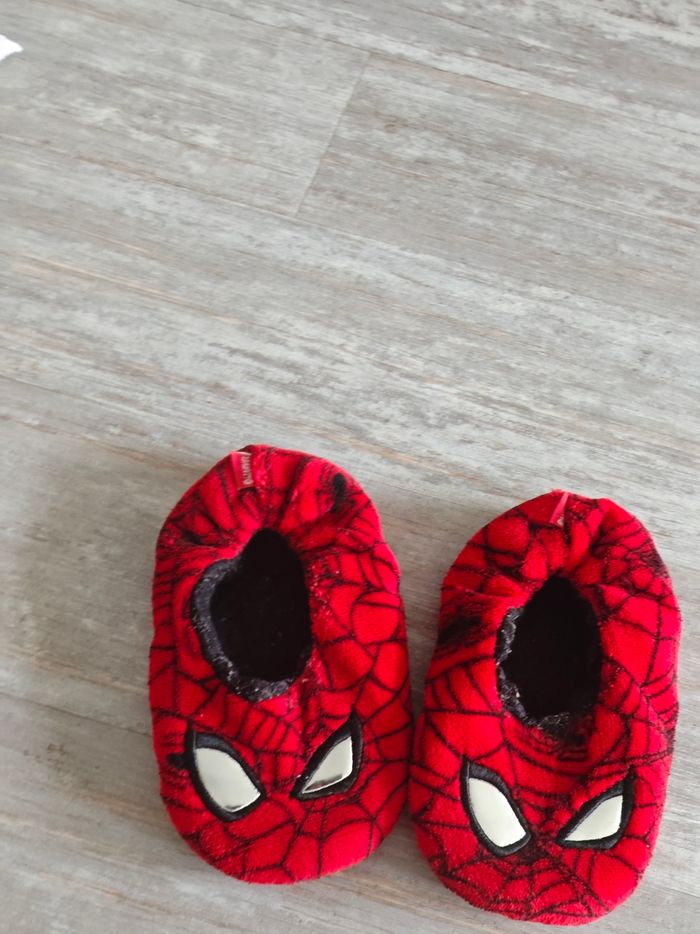 Pantoufles - photo numéro 2