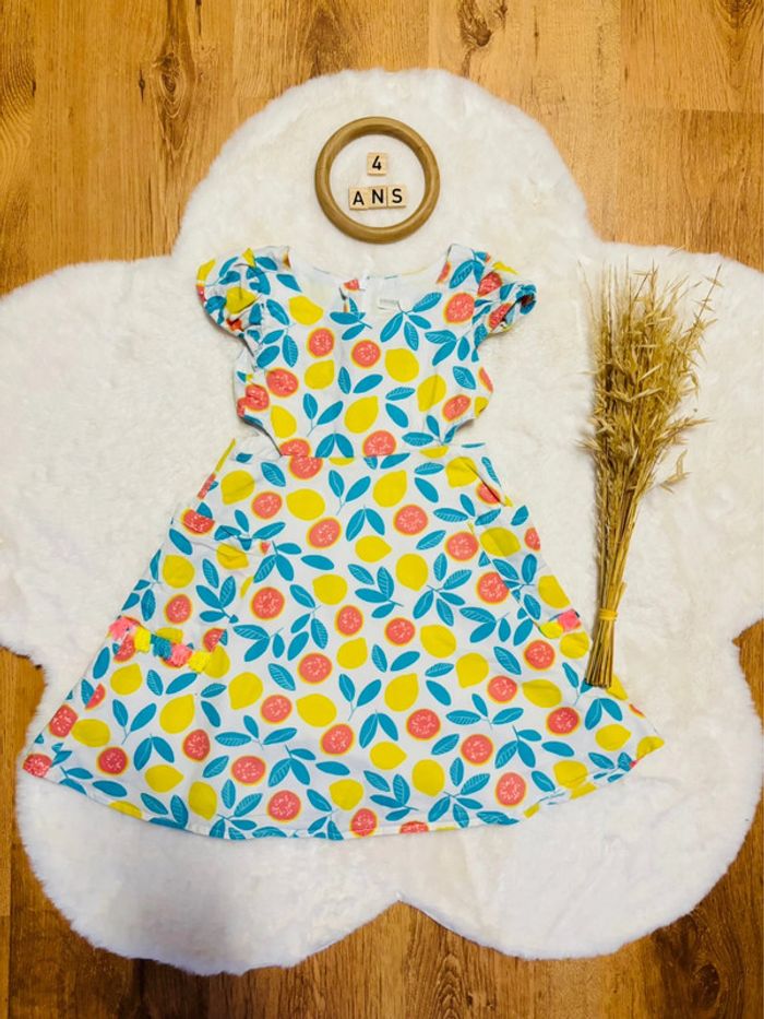 Robe 4 ans