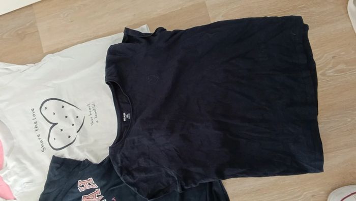 Lot de tee shirt - photo numéro 4