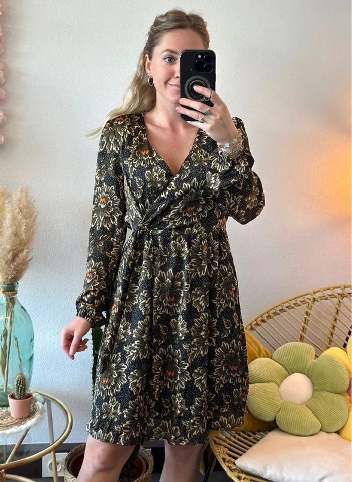 Robe midi à motifs fleuris colorés taille 36 - neuve Promod