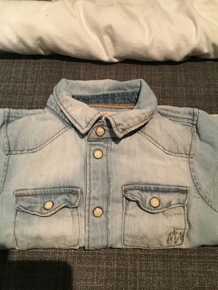 Chemise 4/6mois jean H&M - photo numéro 2