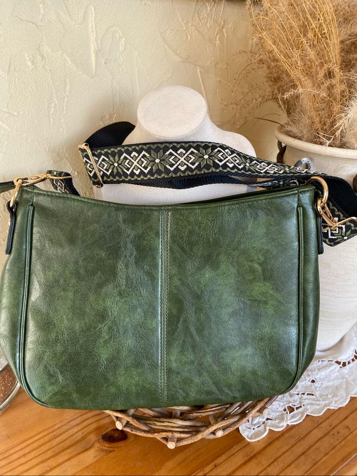 Très joli sac bandoulière - photo numéro 3