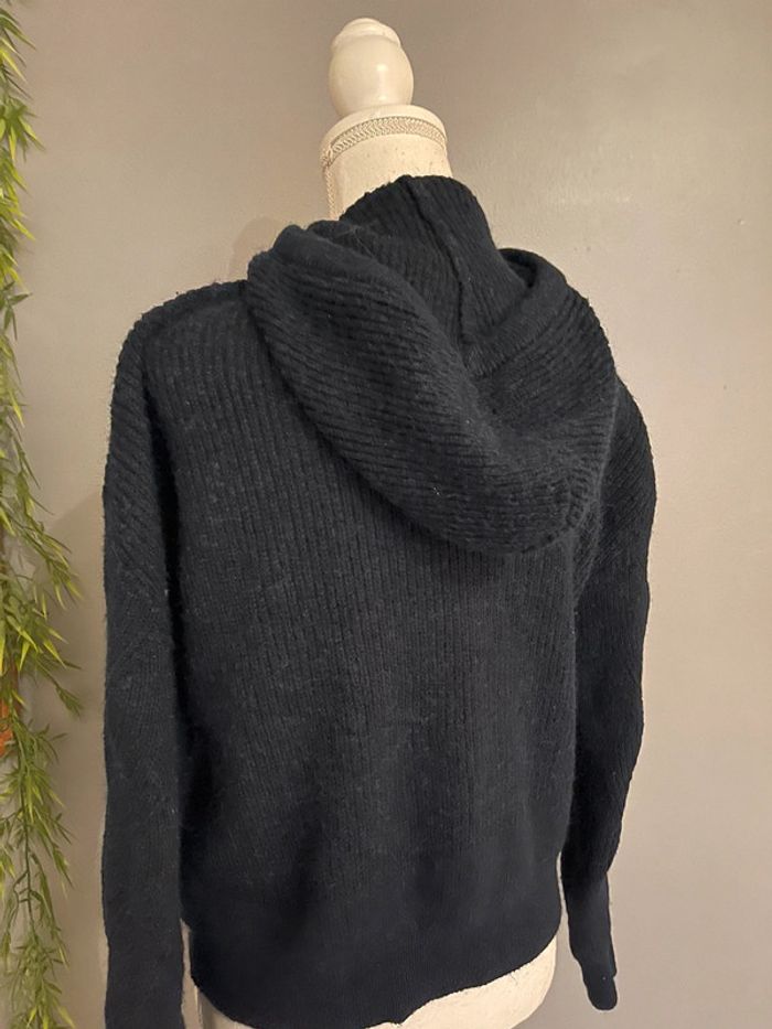 Pull à capuche Kiabi 36 - photo numéro 4