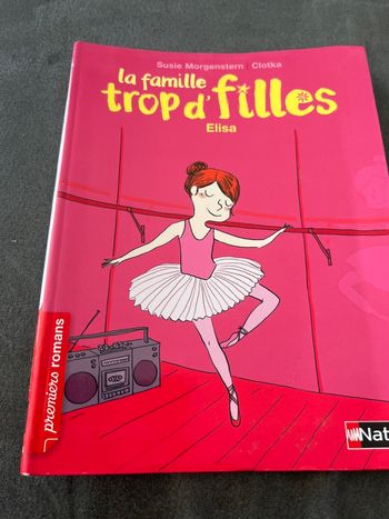 Livre premiers romans la famille trop d’filles Elisa