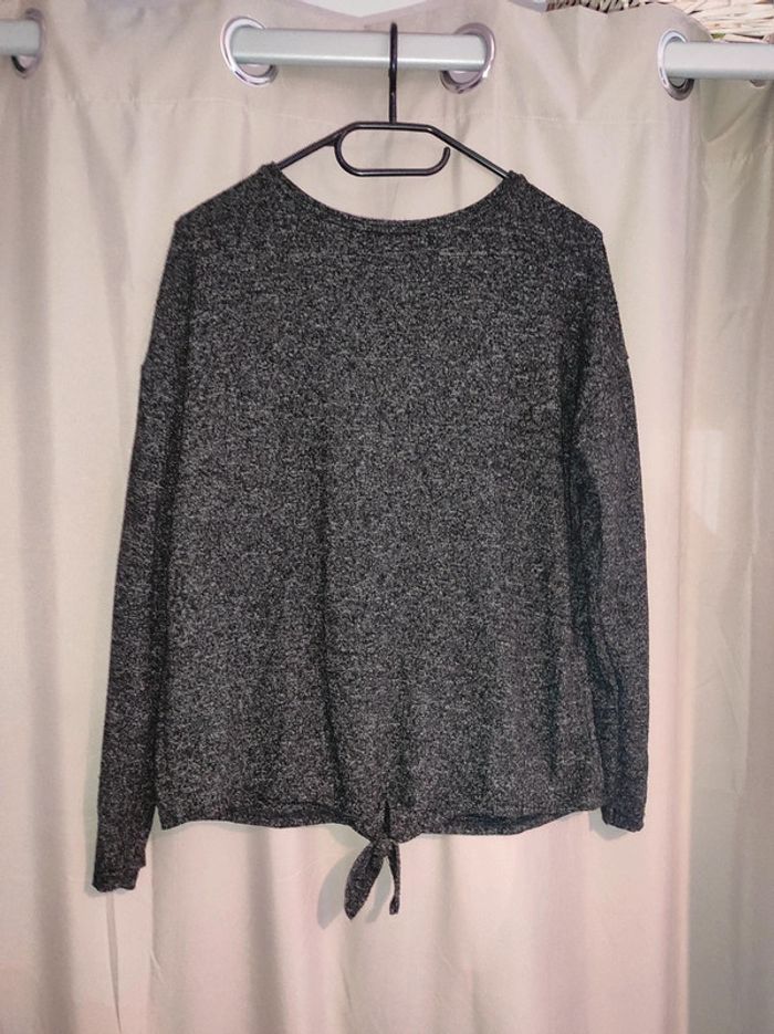 Pull gris - photo numéro 3