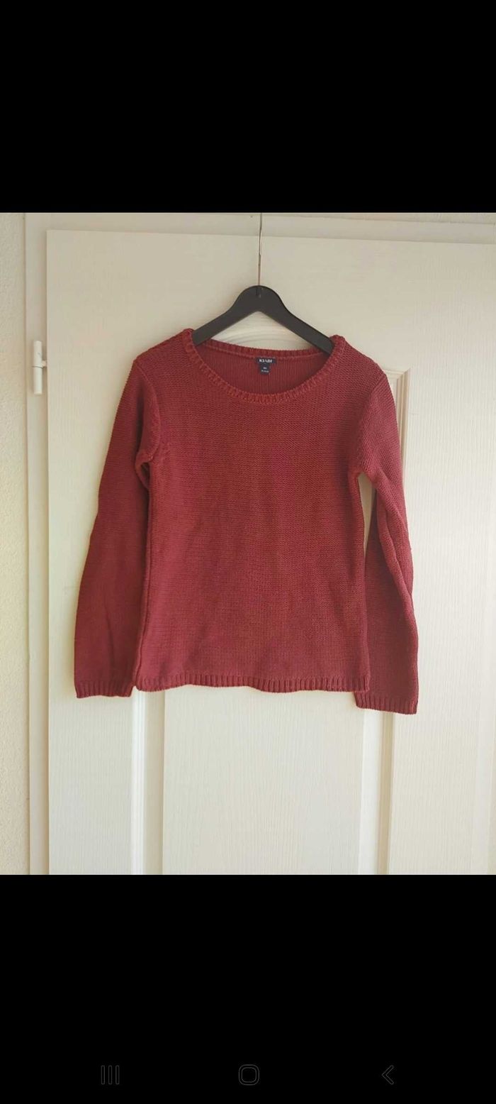 Pull kiabi 8 ans couleur grenat