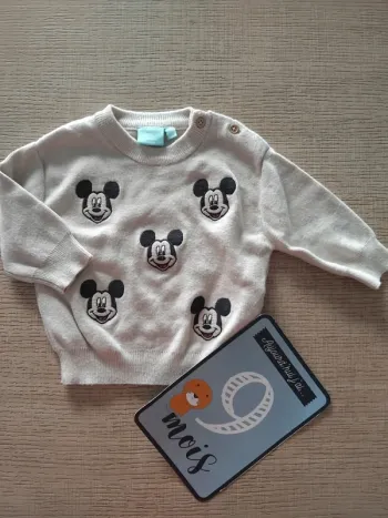Pull 9 mois / 74 cm