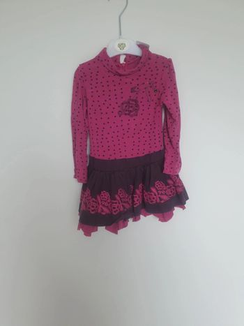 Robe manche longue rose a point violet broderie fleurs sur volant marese 2 ans