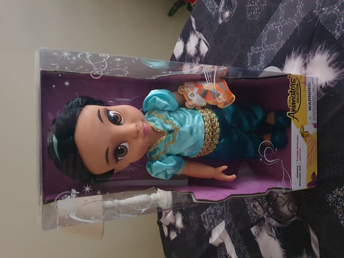 Poupée Disney Animators collection Jasmine neuve 38 cm