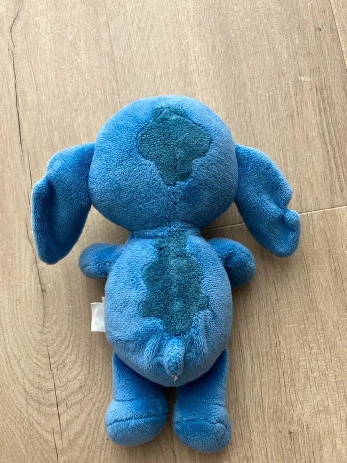 Peluche Disney stitch - photo numéro 2