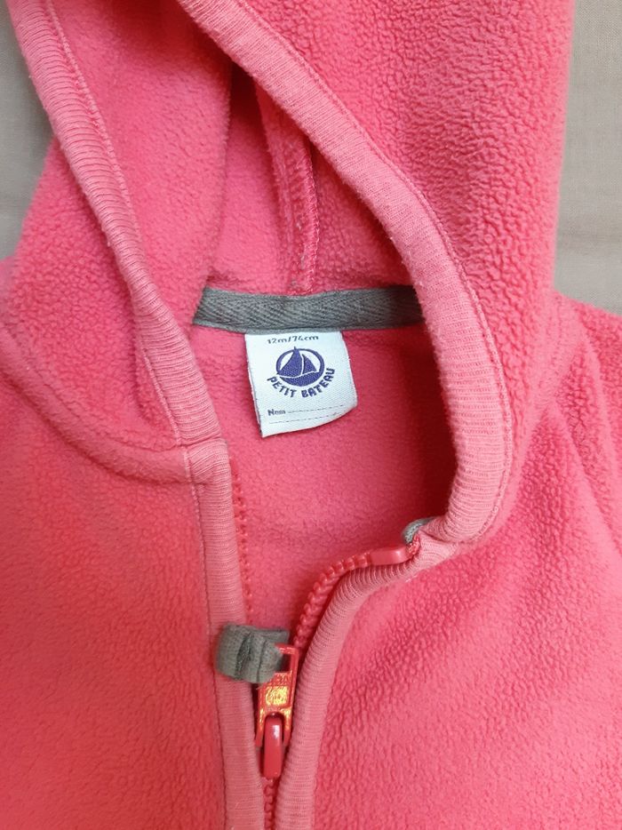 Gilet polaire à capuche petit bateau 12 mois TBE - photo numéro 2