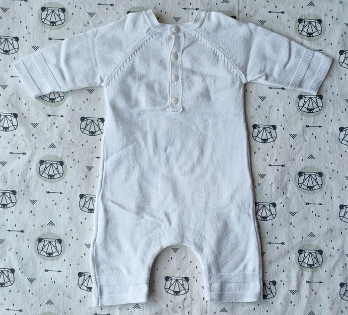 Combinaison légère taille 1 mois - photo numéro 3