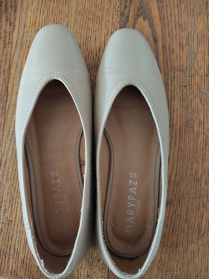 Chaussures. - photo numéro 3