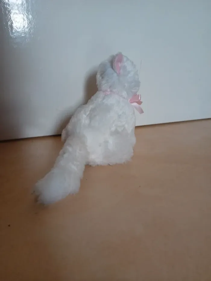 Jolie petit chat en peluche - photo numéro 7