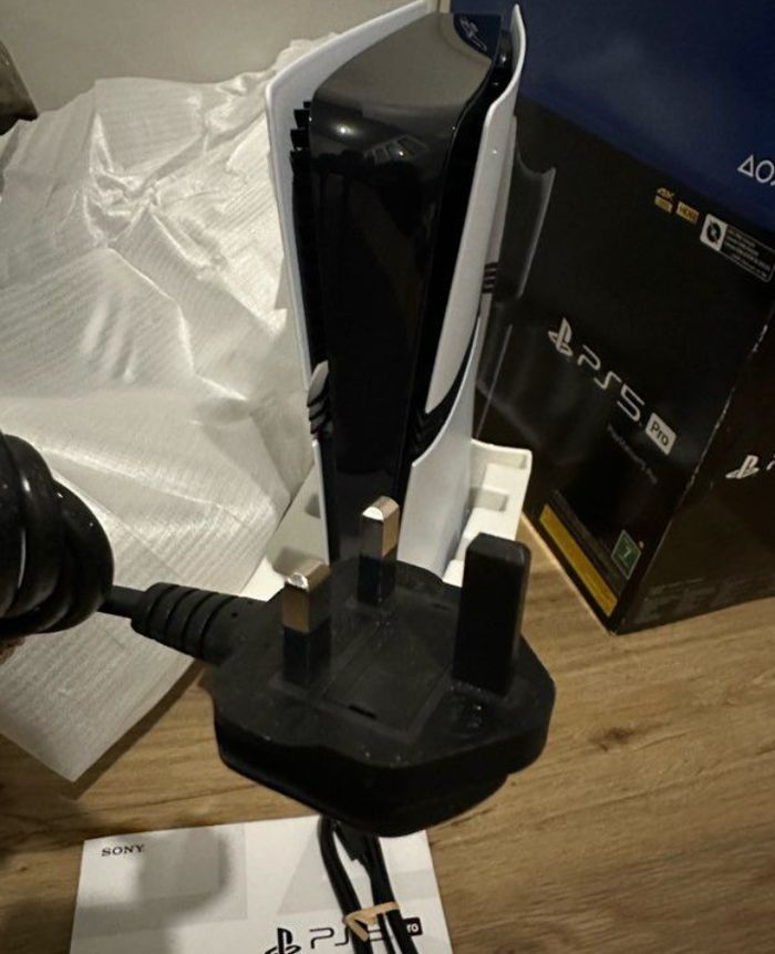 Sony Playstation 5 pro - photo numéro 5
