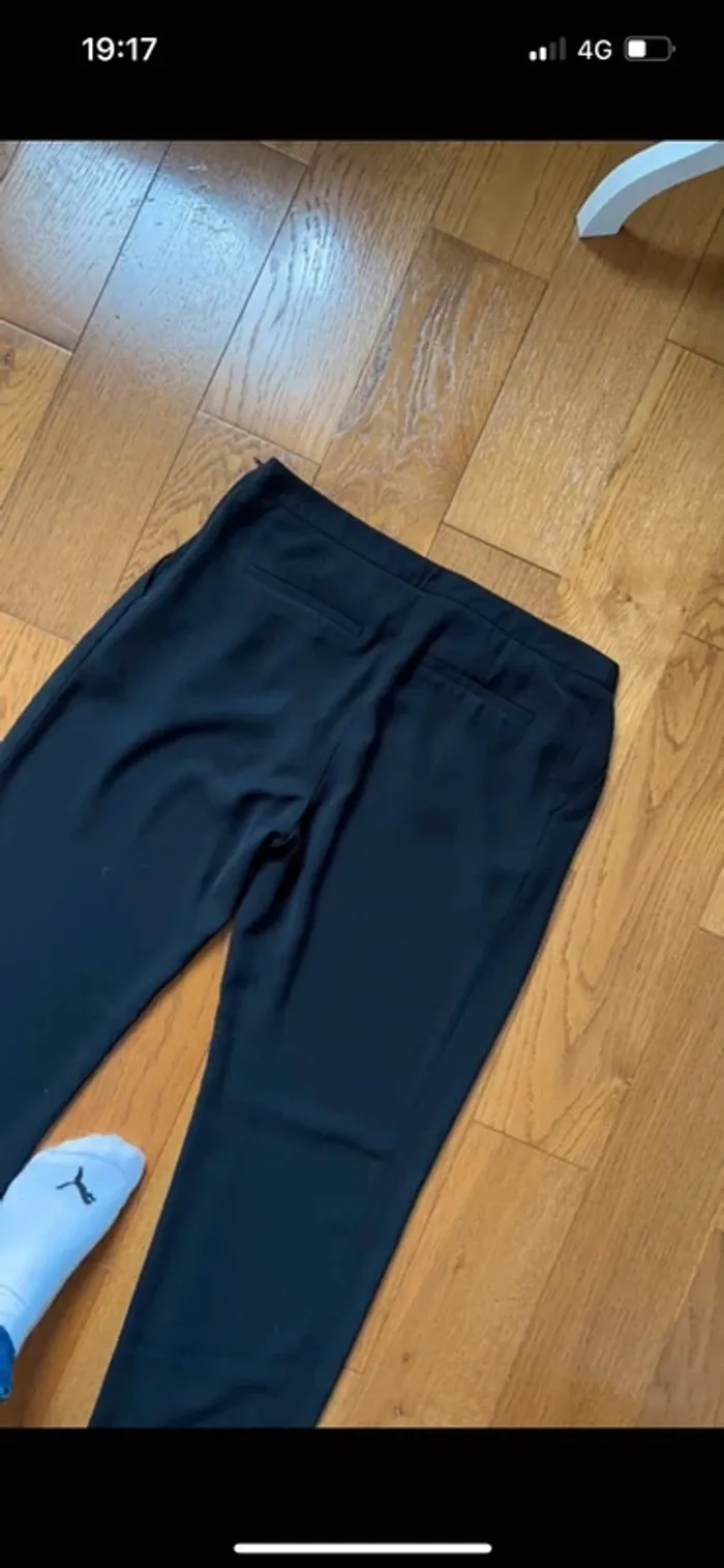 Pantalon noir fluide habillé - photo numéro 4