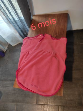 2 gigoteuses hiver polaire 6 mois