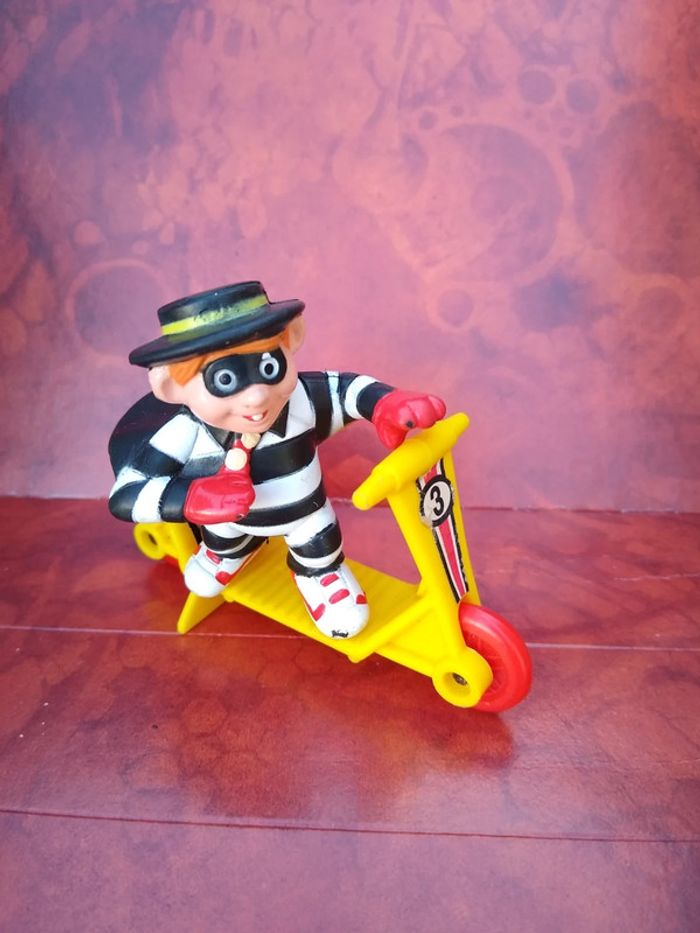 Figurine vintage McDonald's année 90