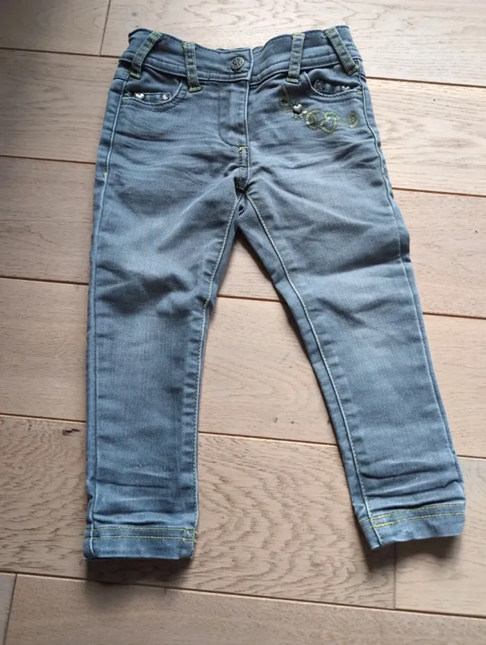 Jean gris 2 ans