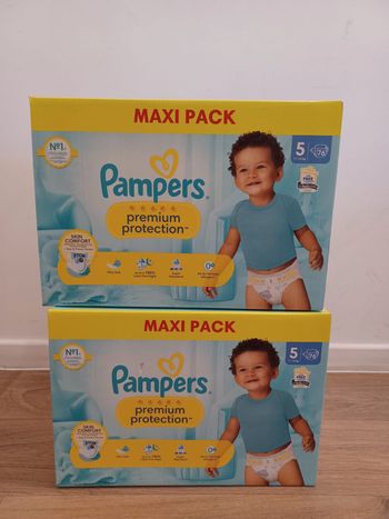 2 Cartons couches Pampers premium Taille 5 - Maxipack - carton de 76 couches