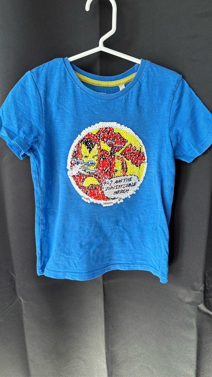 Tee shirt
