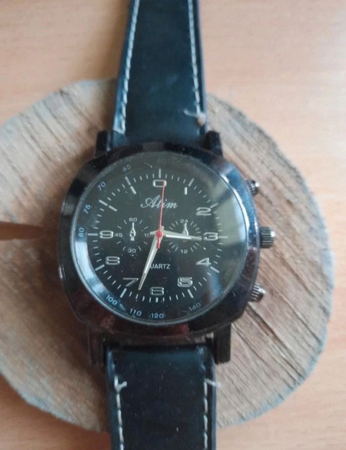 Montre - photo numéro 2