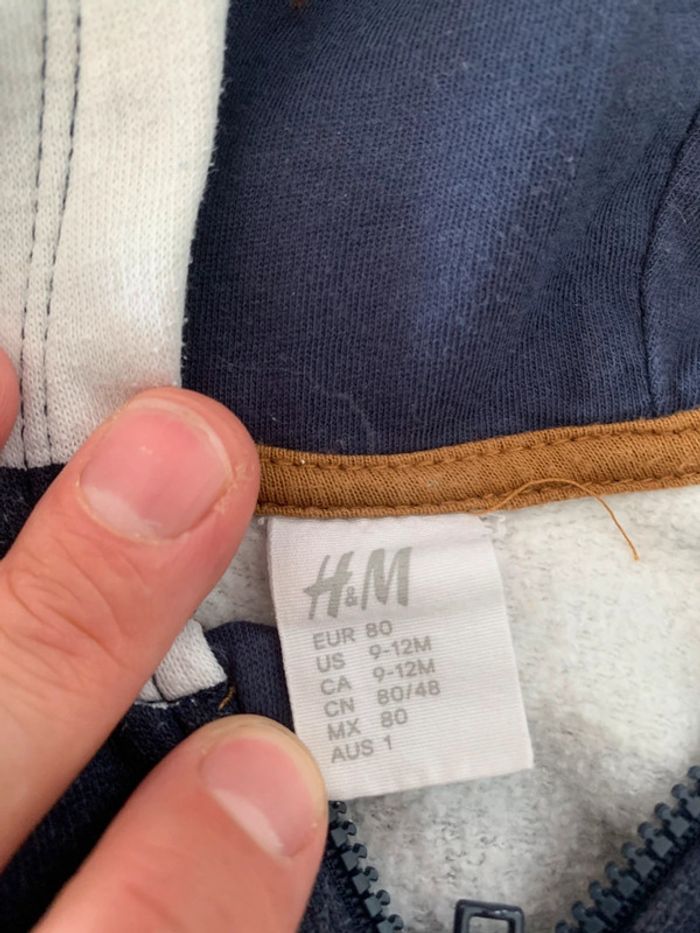 Combinaison h&m 9-12 mois - photo numéro 3