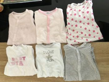 Lot 6 pyjamas Naissance et 1M fille