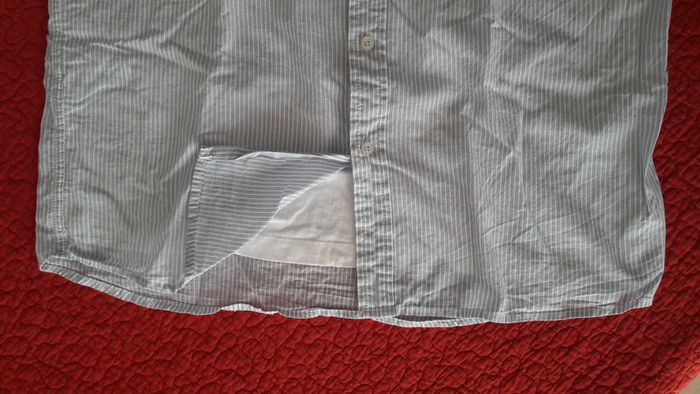 Chemise / Chemisier à manches longues, blanc à fines rayures bleu, taille L - photo numéro 4